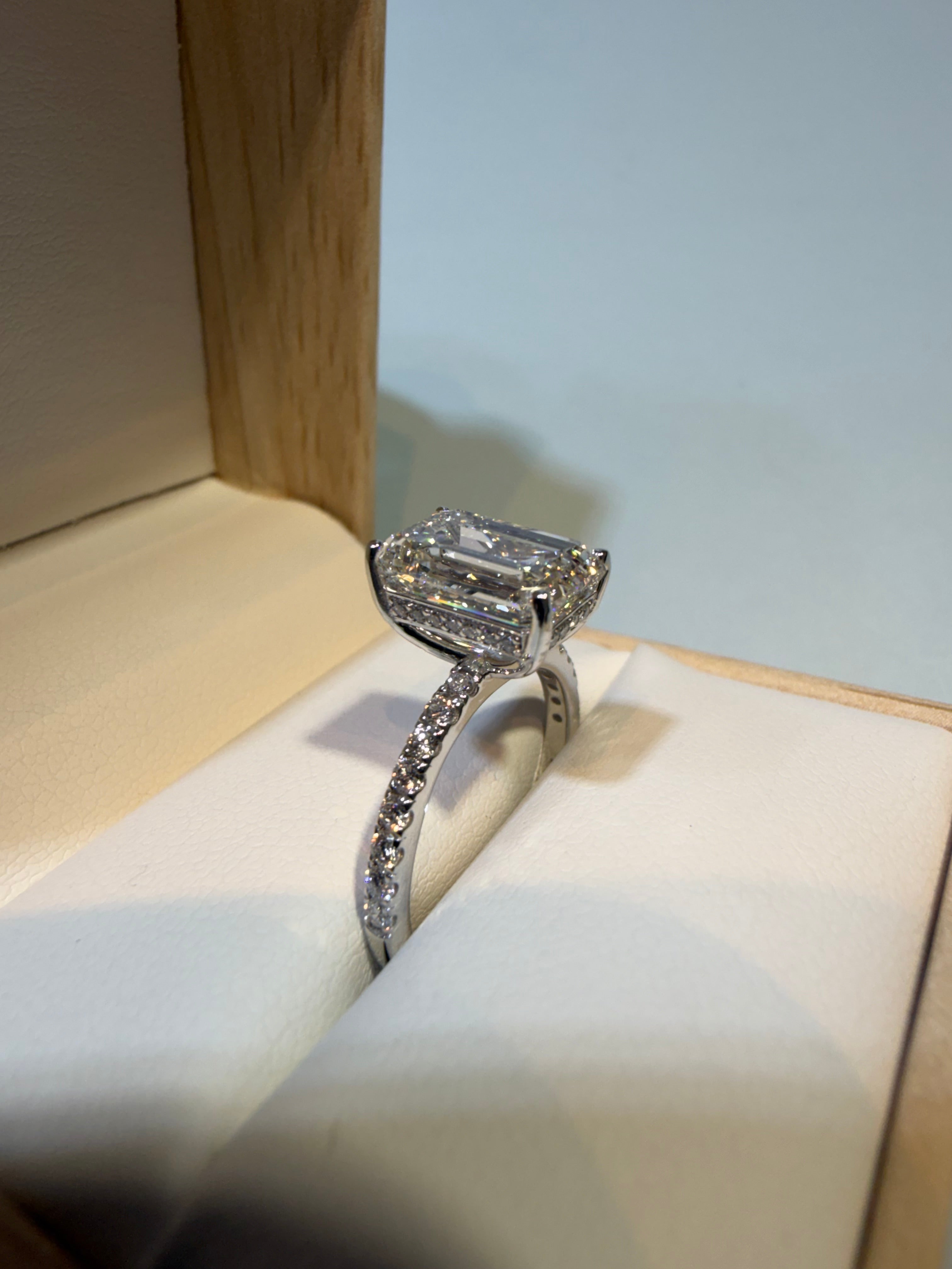 3.12 Carat Emerald shape lab Diamond Engagement Ring igi certified 14k White Gold