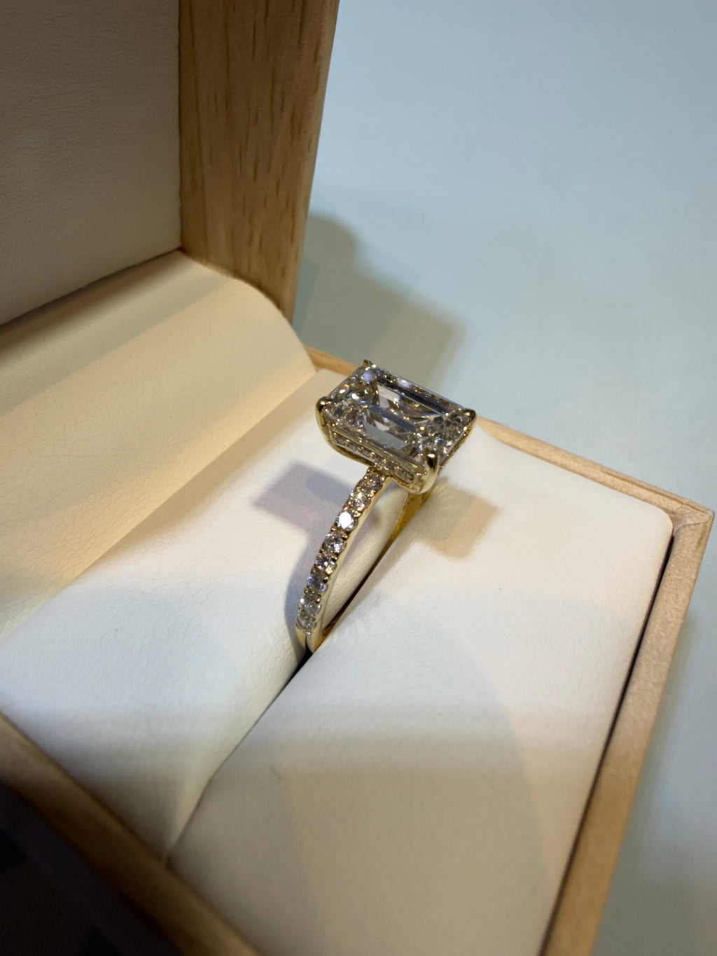 3 Carat Emerald shape lab Diamond engagement ring igi certified 14k yellow gold + hidden halo