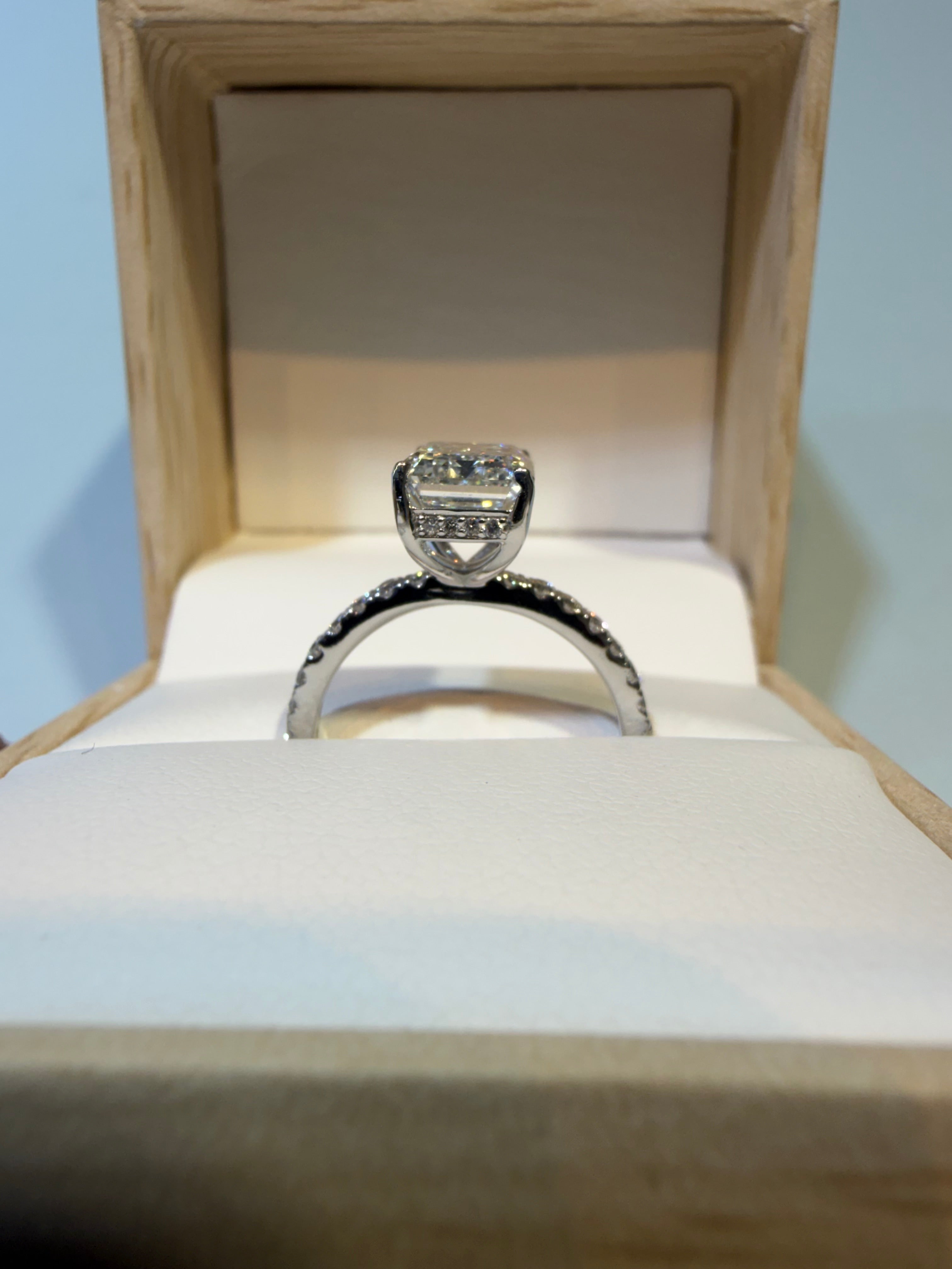 3.12 Carat Emerald shape lab Diamond Engagement Ring igi certified 14k White Gold